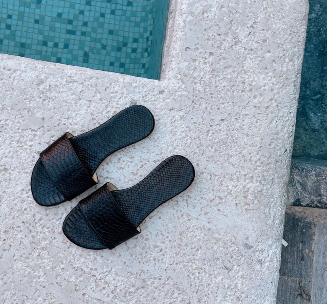 Sandalia Snake negro