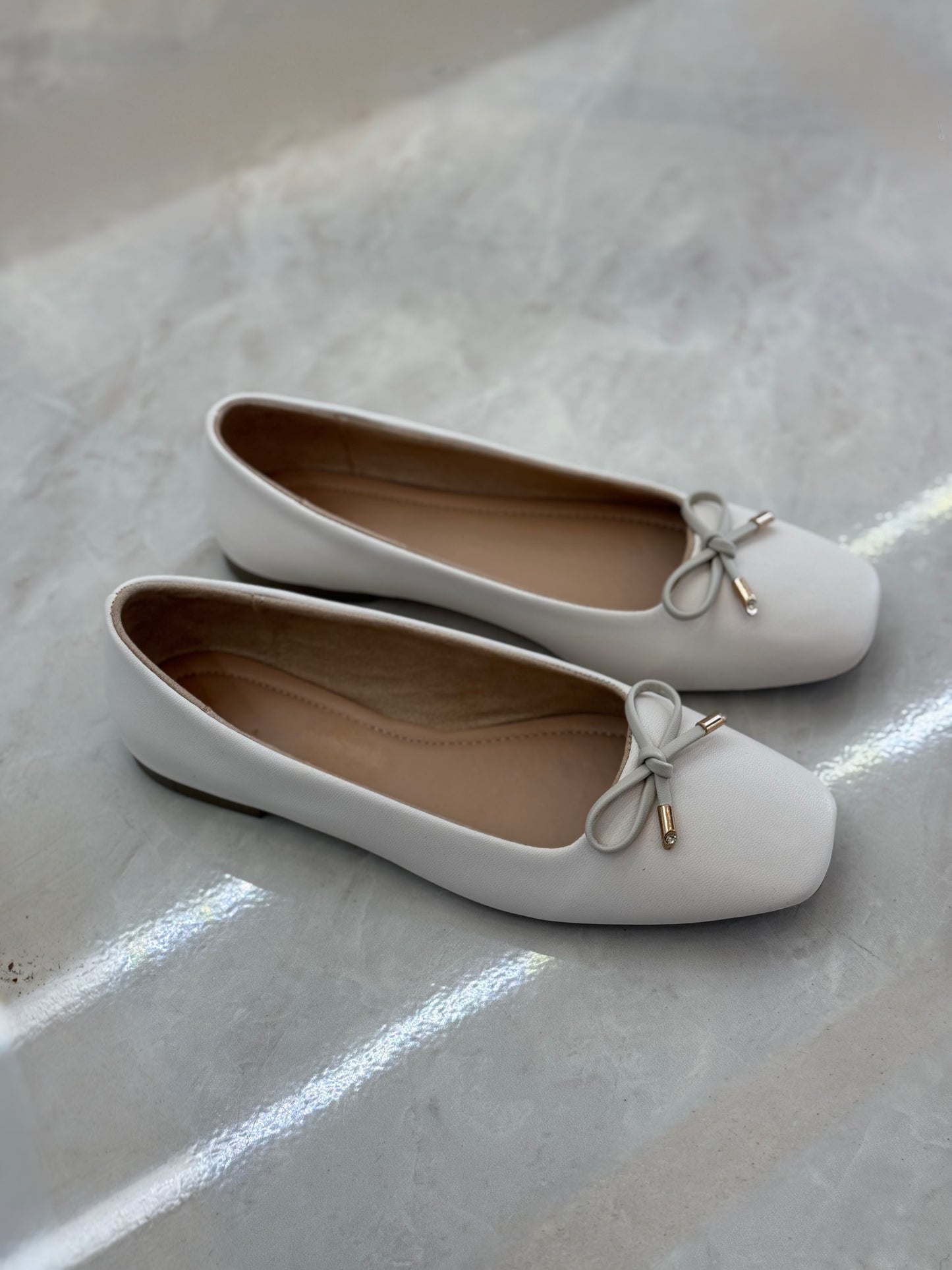 BALLET FLATS LATTE