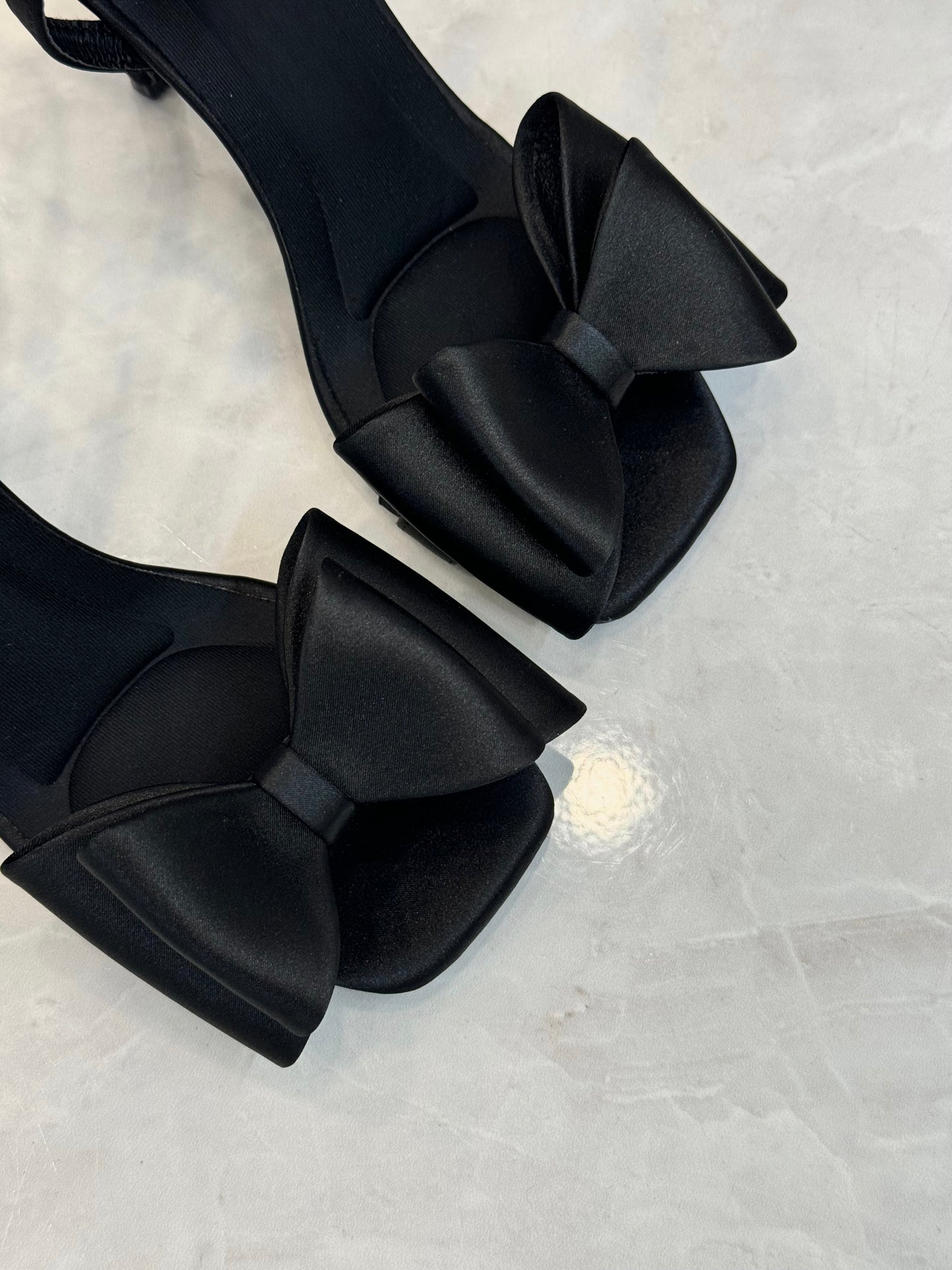 KITTY HEELS SATIN