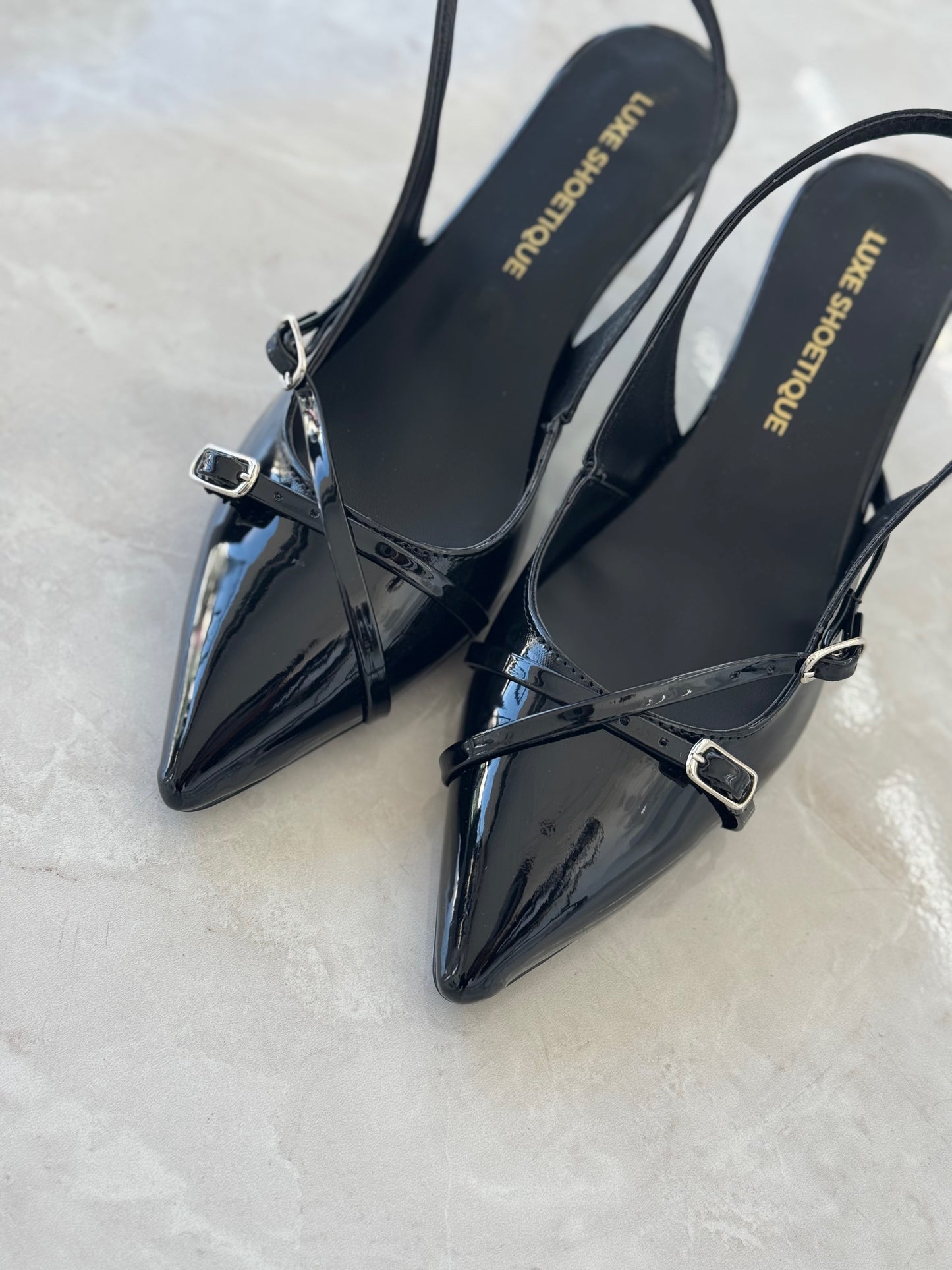 KELSY KITTEN HEELS NEGRO