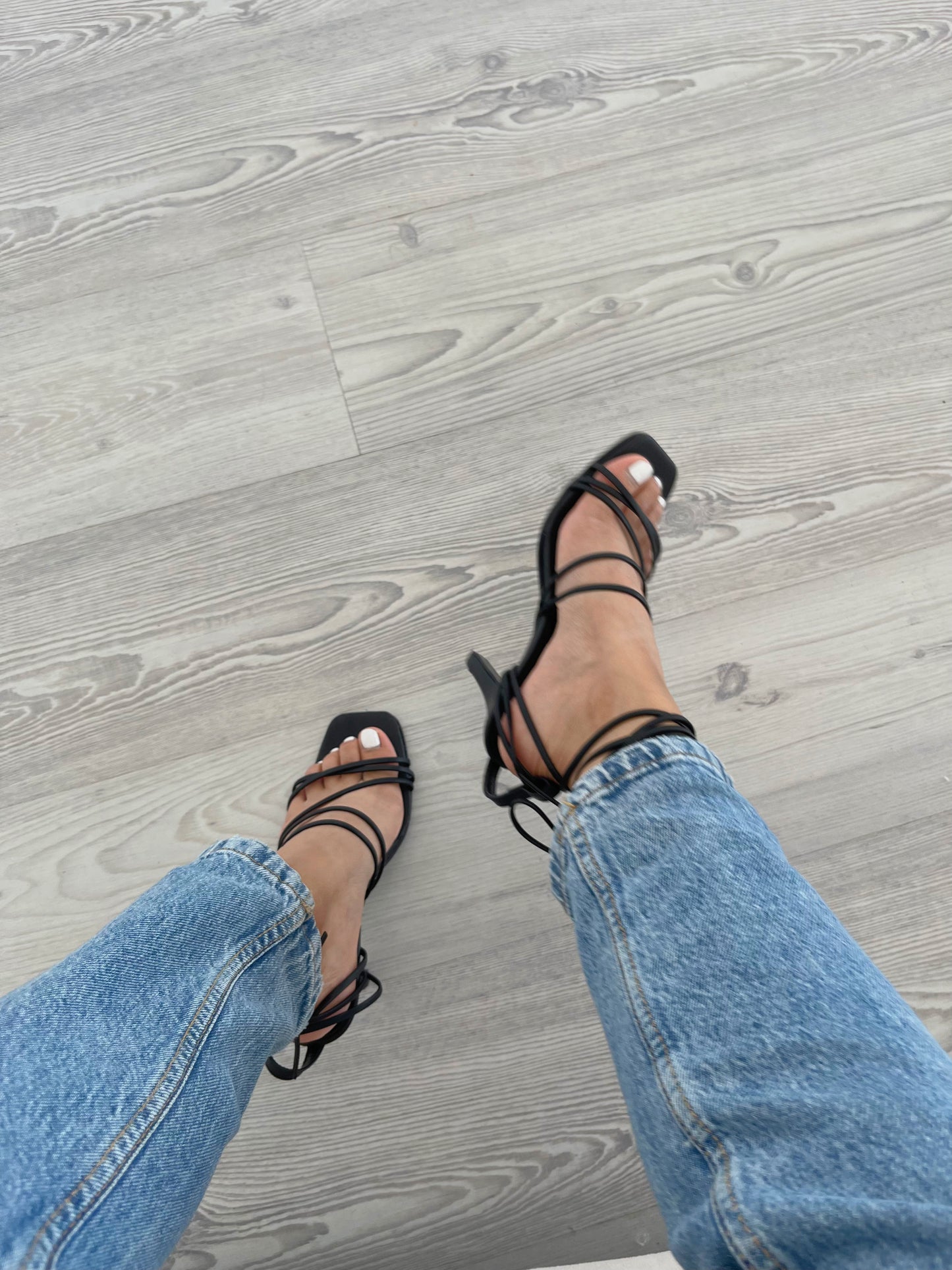 BLACK STRAPPY HEELS