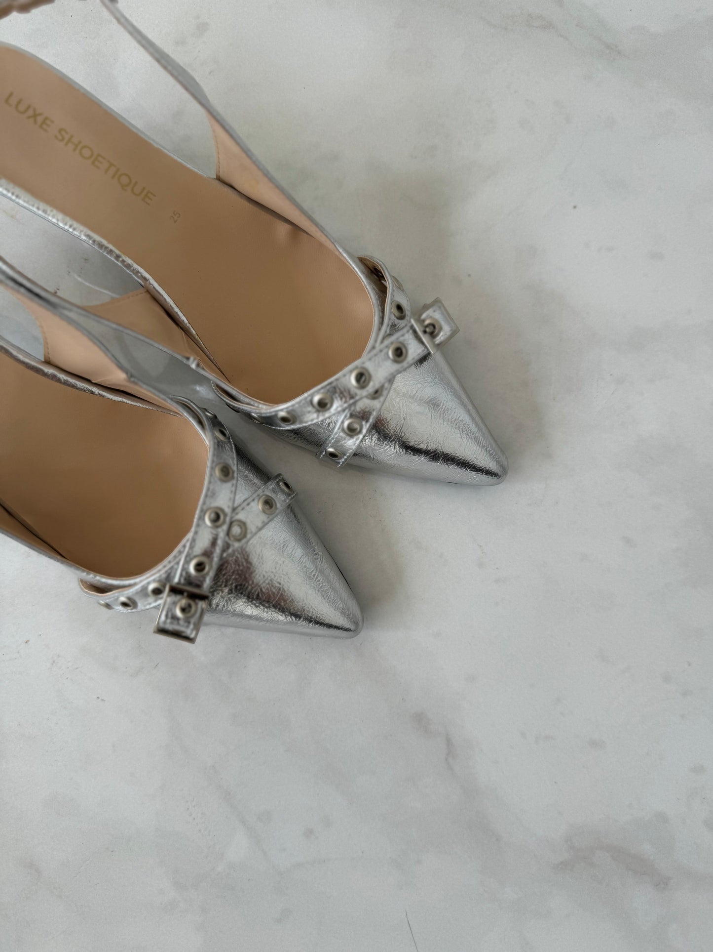 SOFIA KITTEN HEELS