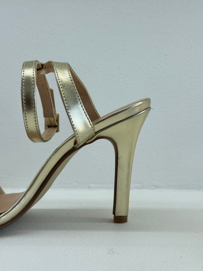 CRYSTAL HEELS ORO