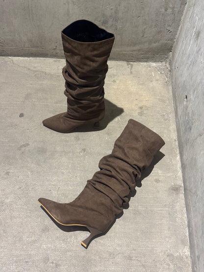 Shadow boots camel