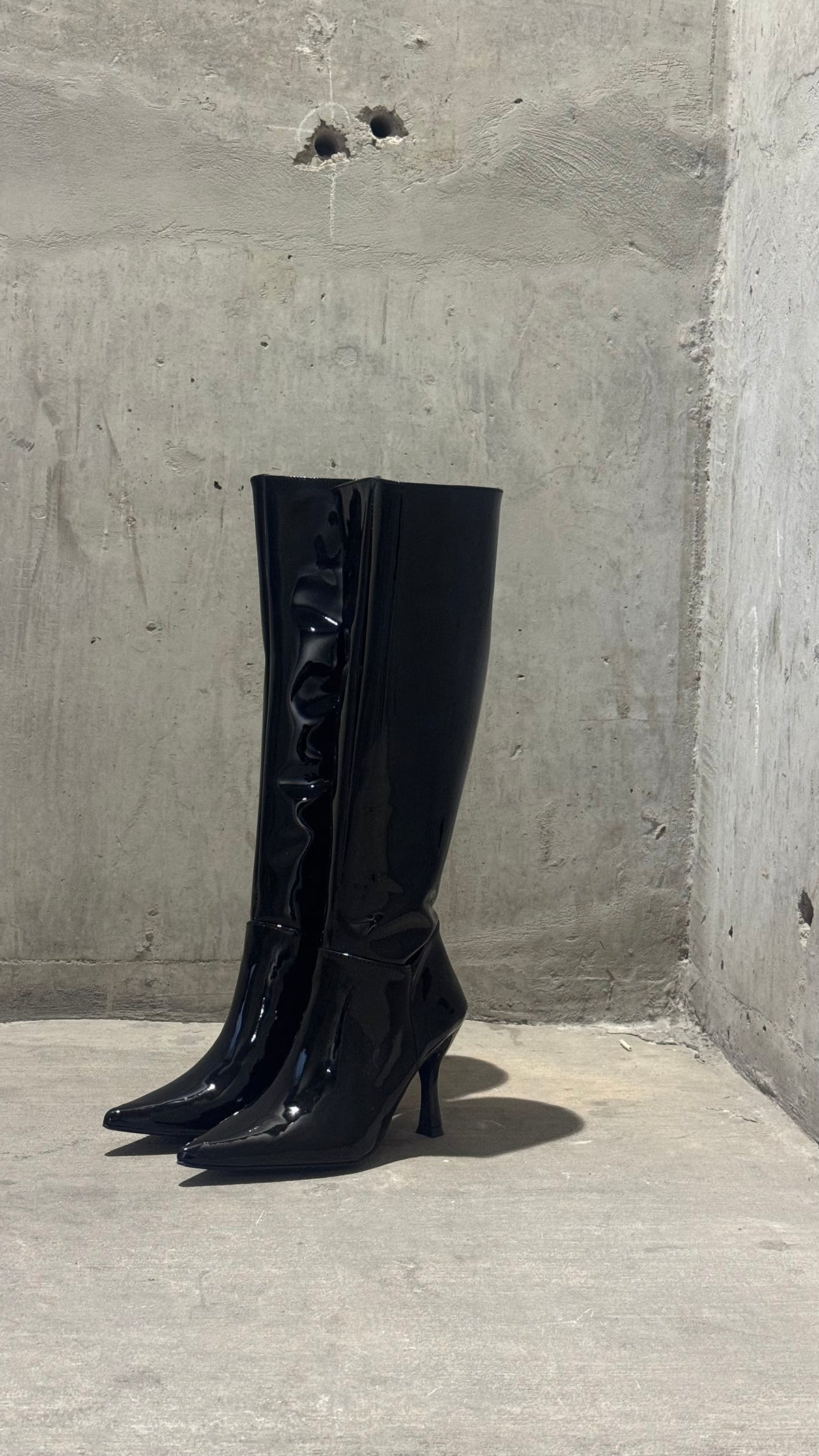 Luxe boots charol negro 🪽