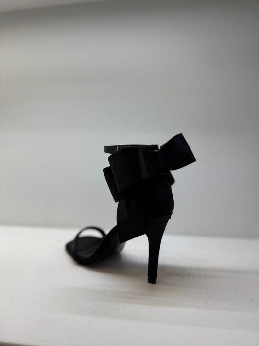 KITTY HEELS STAIN NEGRO