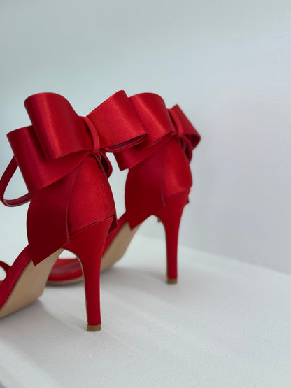 KITTY HEELS SATIN ROJO