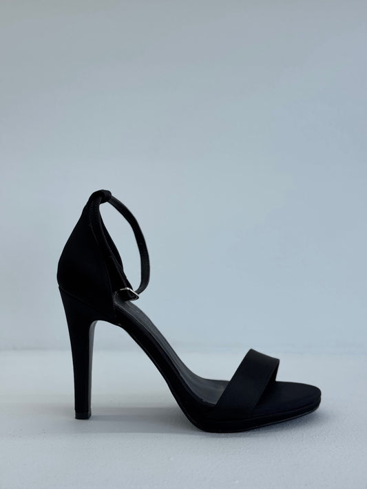 TACONES PLATAFORMA NEGRO SATIN